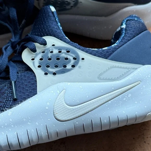 Nike Men's Penn State Sneakers! Size 10, like new!๐๐ค๐ - Picture 7 of 7